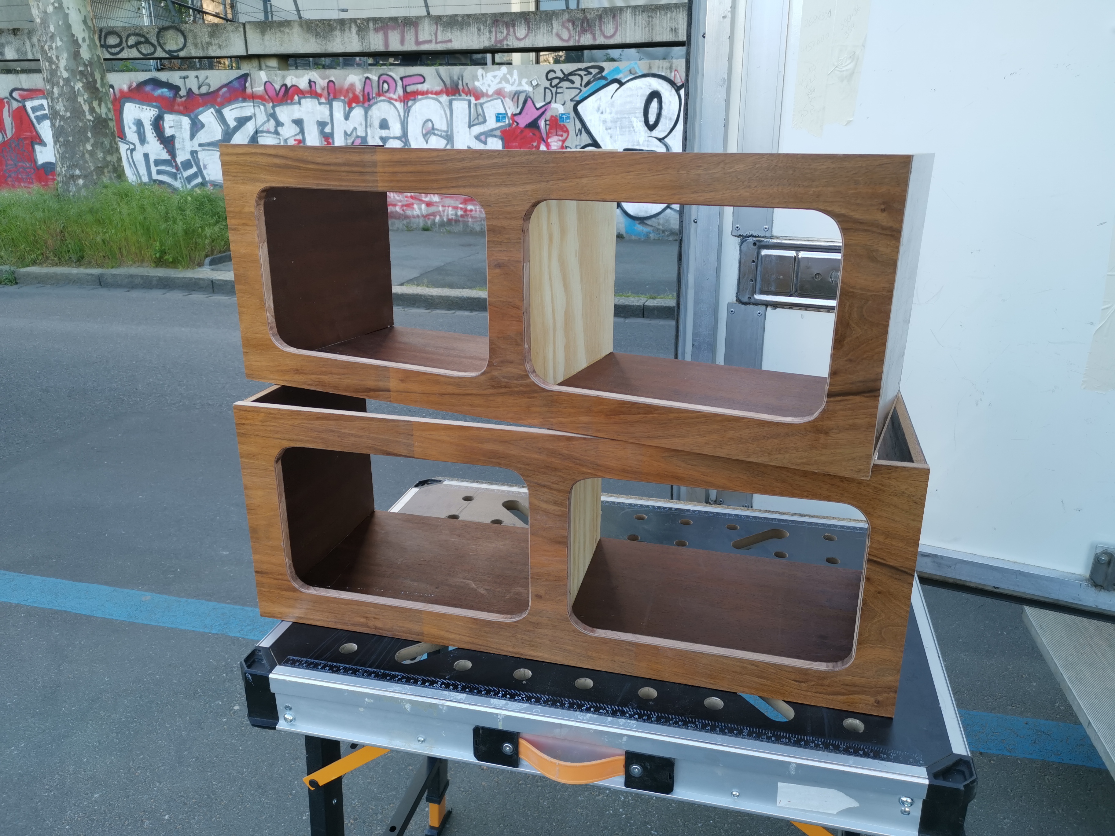 Hochschrank für Camper & Van-Ausbau
