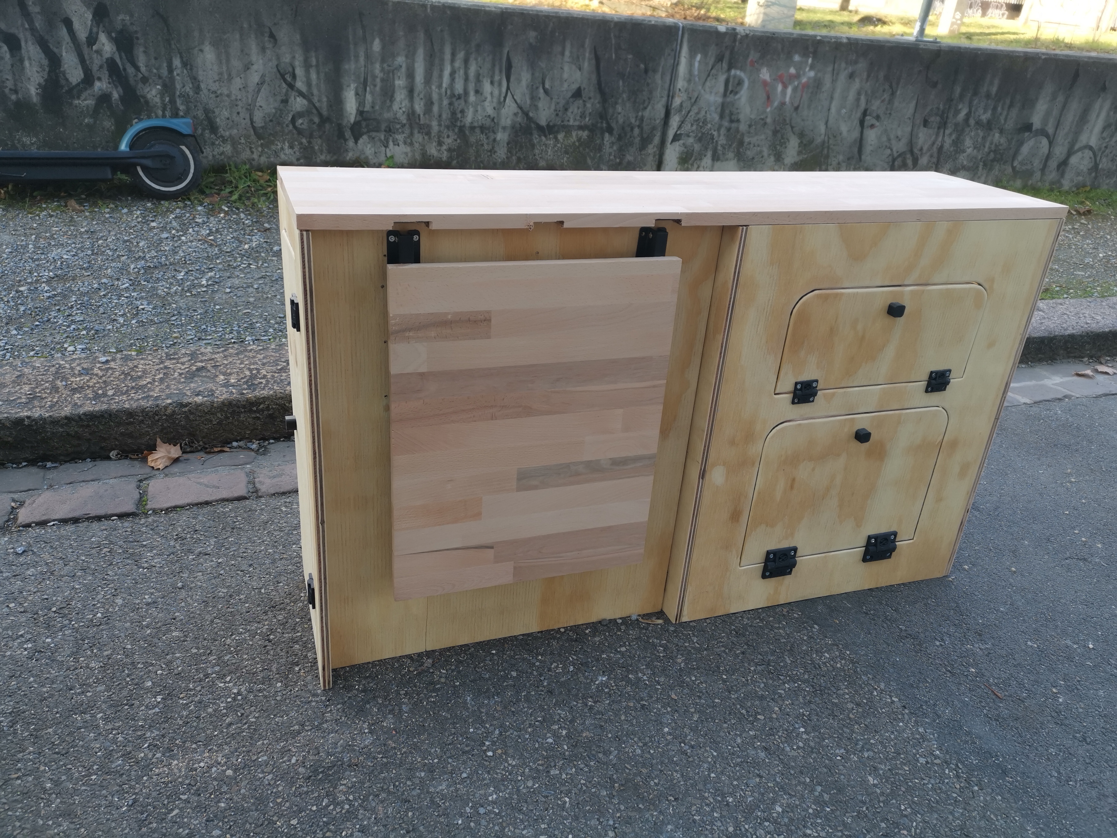 Camper Seitenschrank
